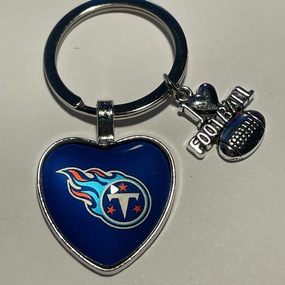 TENNESSEE TITANS NFL I Love Football Heart Key Ring !!!NEW!!!